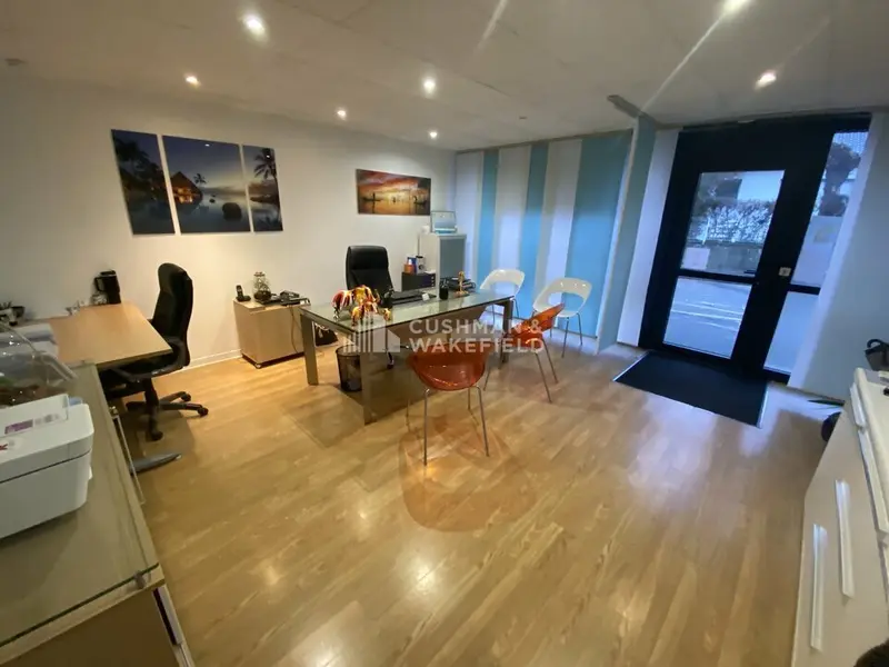 Local commercial à louer  Mérignac Centre