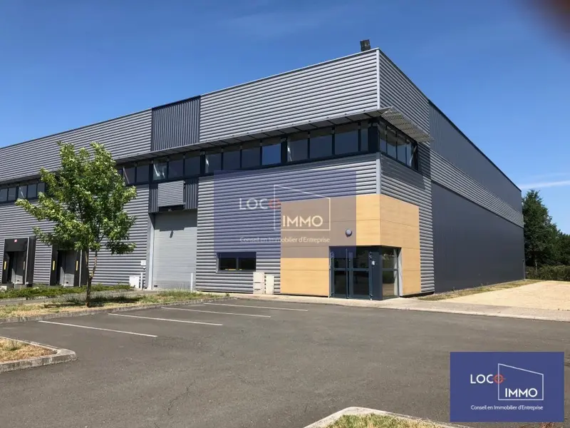 A louer Locaux d'activité 494m² Saint-Jean-d'Illac