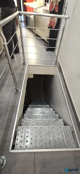 Fonds de commerce à vendre - Vente alimentaire - Paris 13 (75013) - 298 800 €