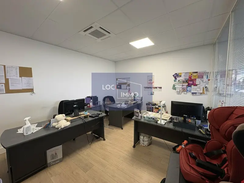 A louer Bureaux 167m² Pessac