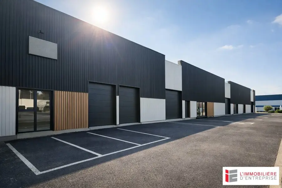 VENTE  LOCAL D'ACTIVITÉ  223 M²  GOVEN