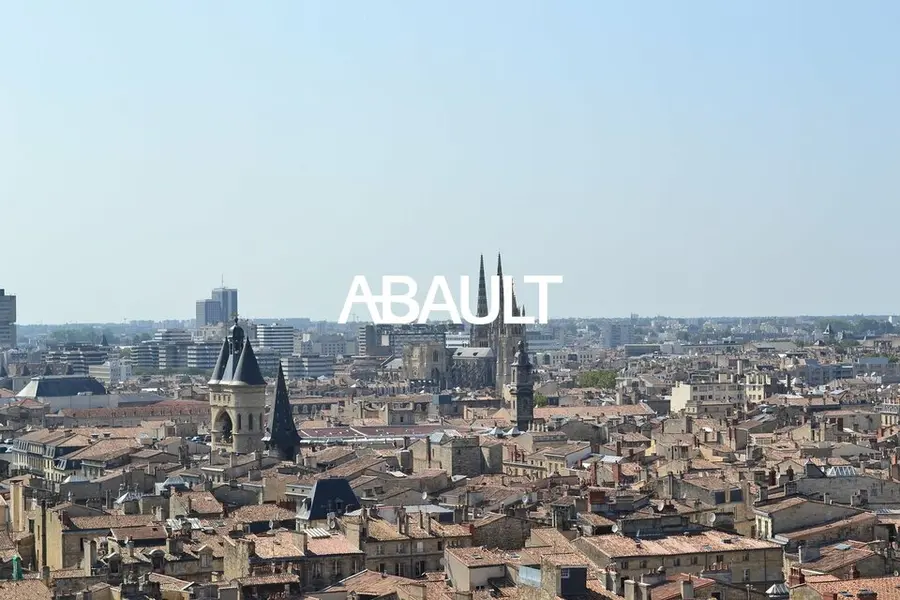A vendre Local commercial  21m² Bordeaux