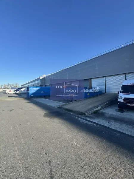 A louer Entrepôt 2151m² Bruges