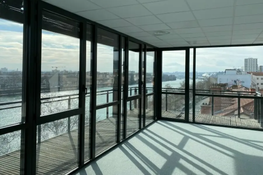 A vendre Bureaux 1255.72m² Lyon 02