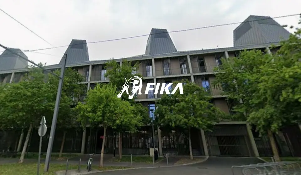 A LOUER - BUREAUX - 2940 m² - BORDEAUX (33800)