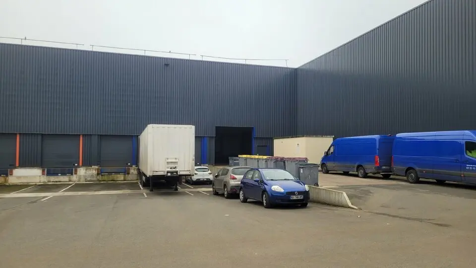 A louer Locaux d'activité 2200m² Le Grand-Quevilly
