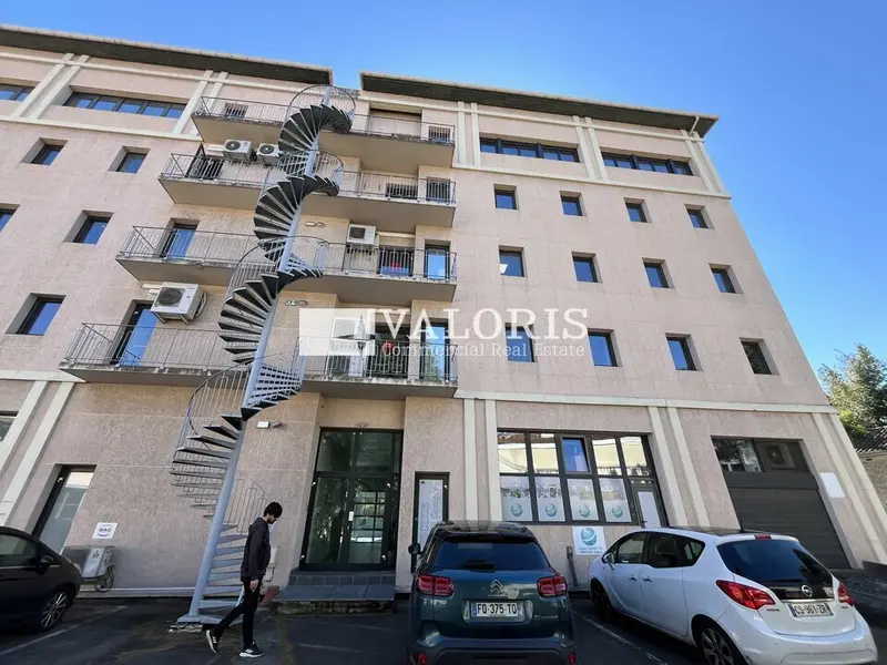 A vendre Bureaux 308.5m² Lyon 09