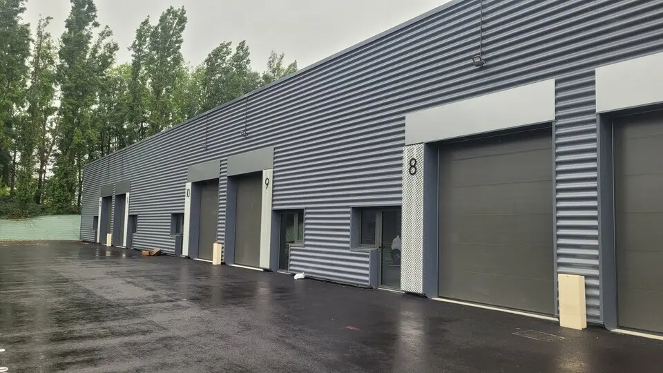 entrepôt / activité à louer - Oissel (76350) - 159 m2 - 1 000 €/mois