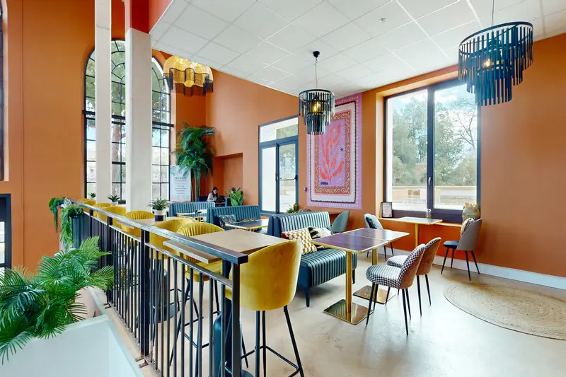 A louer Bureaux 1747m² Béziers