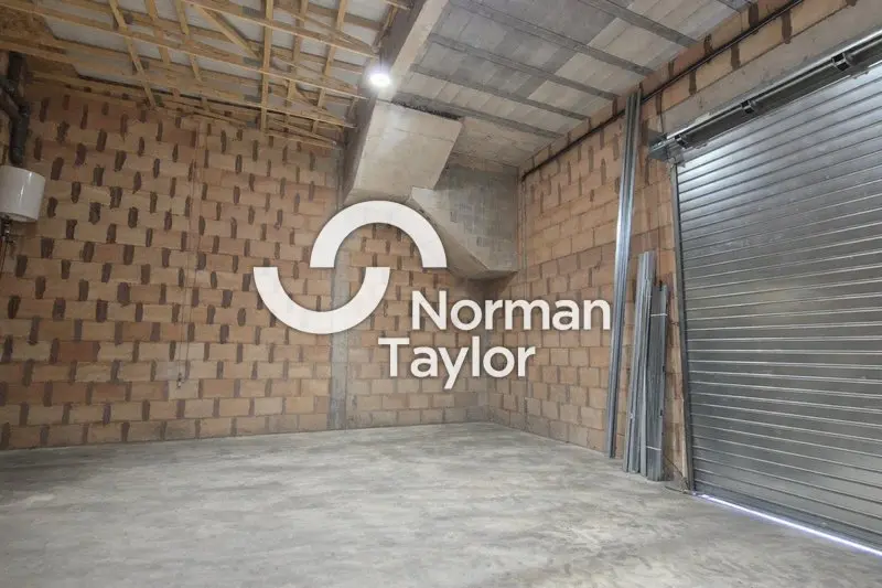 entrepôt / activité à louer - Béziers (34500) - 115 m2 - 1 250 €/mois