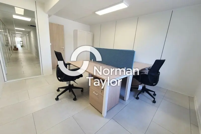 bureau à louer - Béziers (34500) - 1200 m2 - 15 000 €/mois
