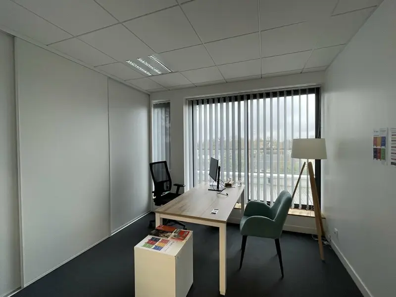 Plateau de bureaux fonctionnel de 140 m²