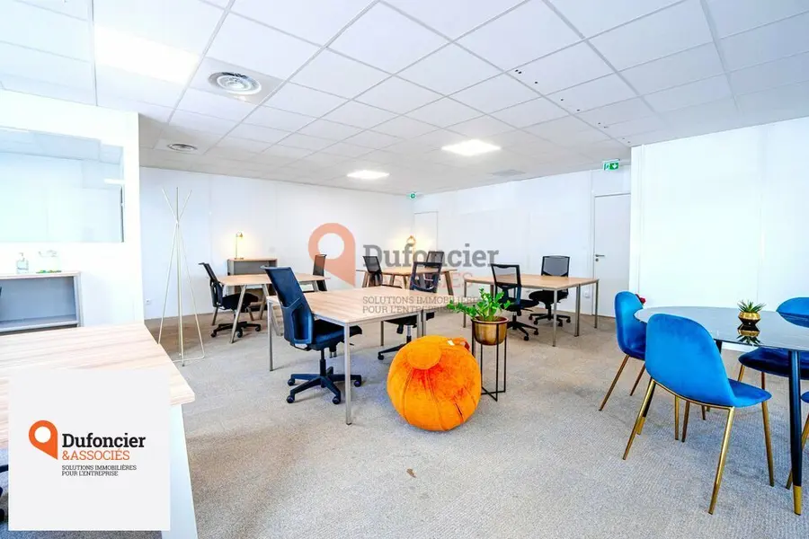 A louer Bureaux 116m² Poitiers