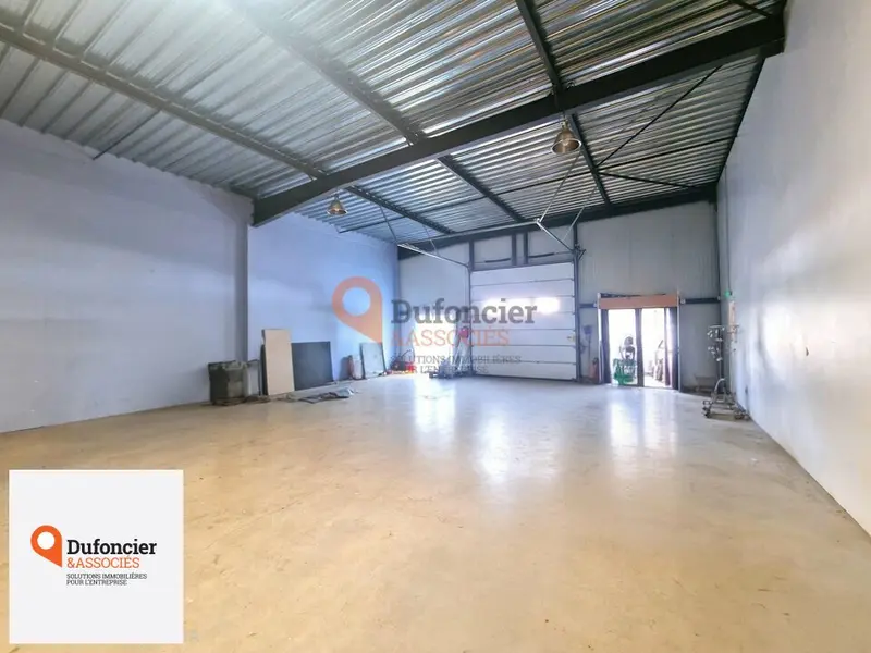 entrepôt / activité à louer - Poitiers (86000) - 480 m2 - 3 333 €/mois
