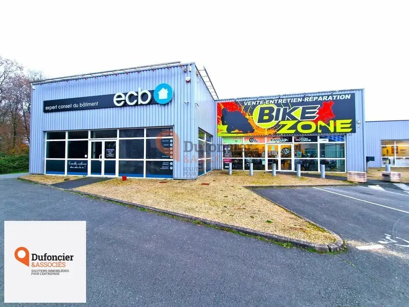 entrepôt / activité à louer - Saint-benoît (86280) - 262 m2 - 1 800 €/mois