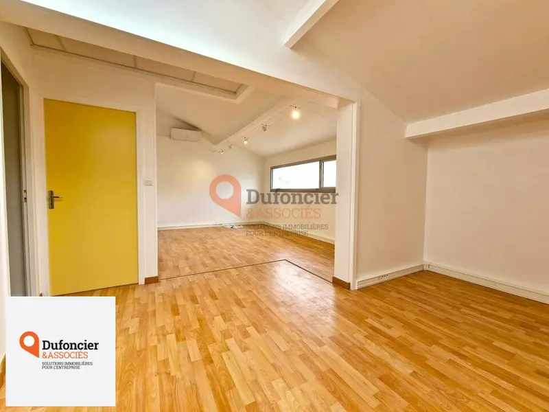 Bureau à louer - Niort (79000) - 45 m² - 431 €/mois