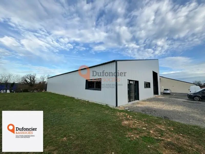 entrepôt / activité à louer - Chauvigny (86300) - 500 m2 - 2 300 €/mois