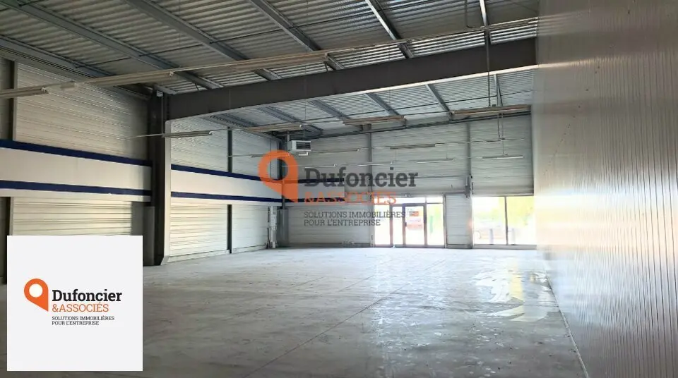 A louer Bureaux 316m² Antran