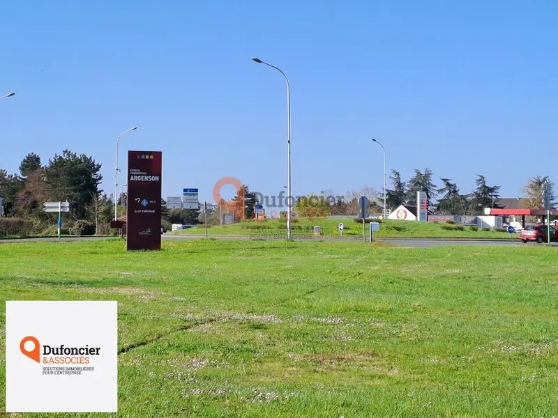 bureau à vendre - Antran (86100) - 770 m2 - 1 218 000 €