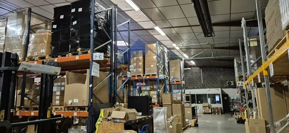 Entrepôt / Activité à louer - Chassieu (69680) - 1603 m² - 10 016 €/mois