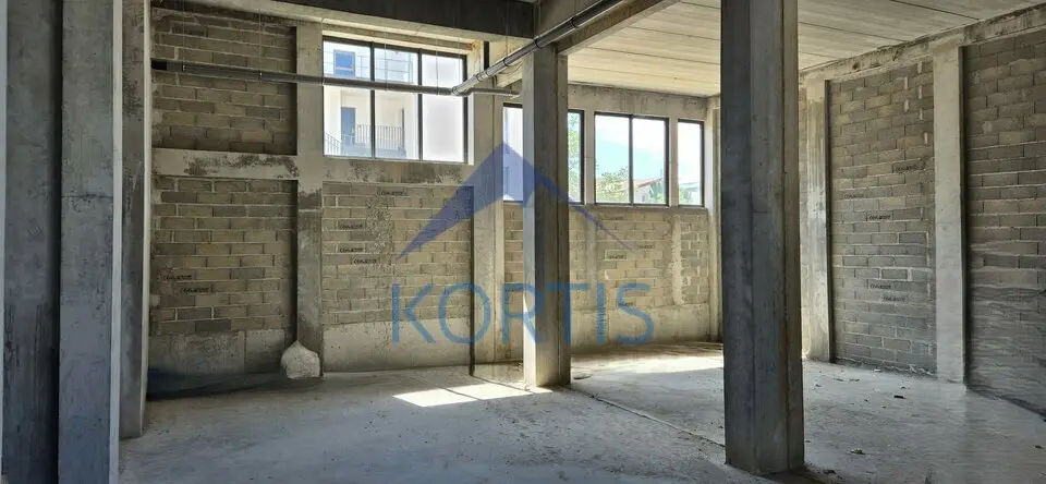 Entrepôt / Activité à vendre - Lyon 07 (69007) - 945 m² - 1 721 720 €