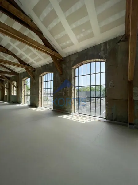 A vendre Bureaux 412.43m² Chaponost