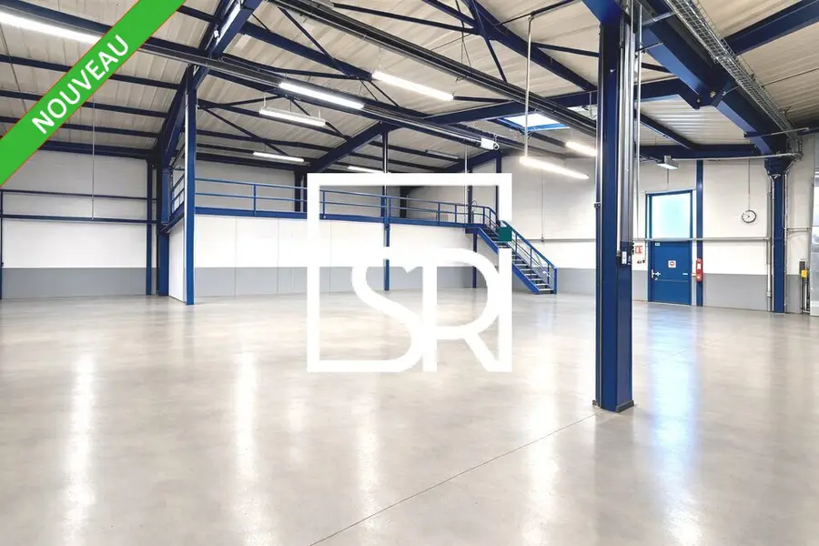 A louer Entrepôt 1100m² Clermont-Ferrand