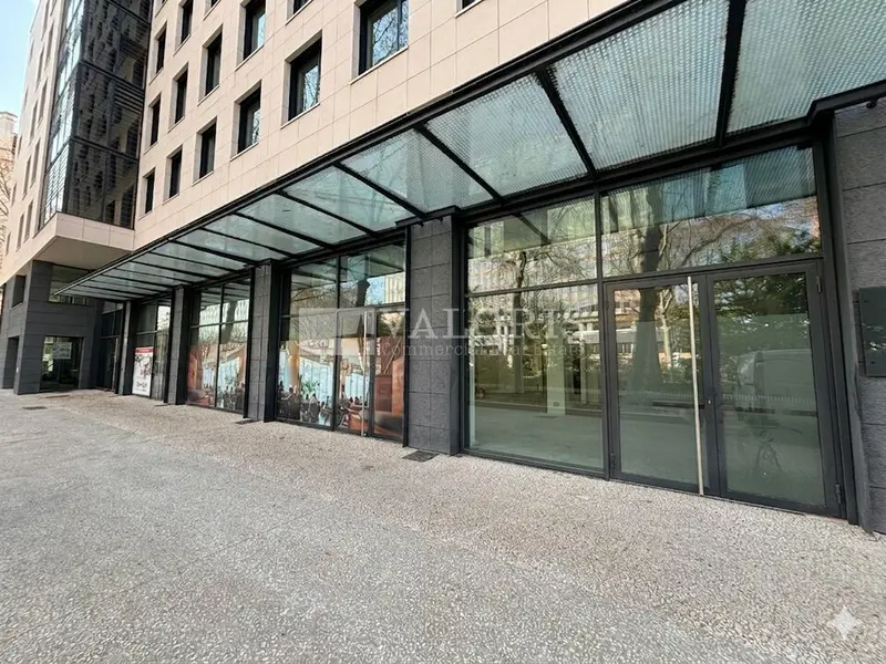 Local Commercial à louer - Lyon 03 (69003) - 274 m² - 6 865 €/mois