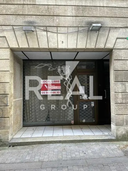 Local Commercial à louer - Bordeaux (33000) - 76 m² - 1 950 €/mois
