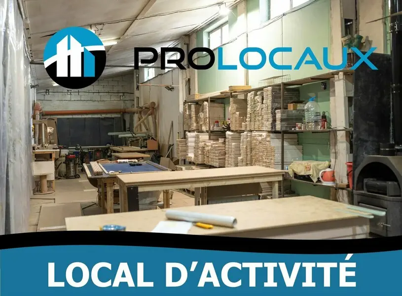 A louer Locaux d'activité 102.31m² Décines-Charpieu