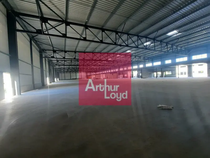 Entrepôt / Activité à louer - Clermont-Ferrand (63100) - 4503 m² - 28 894 €/mois