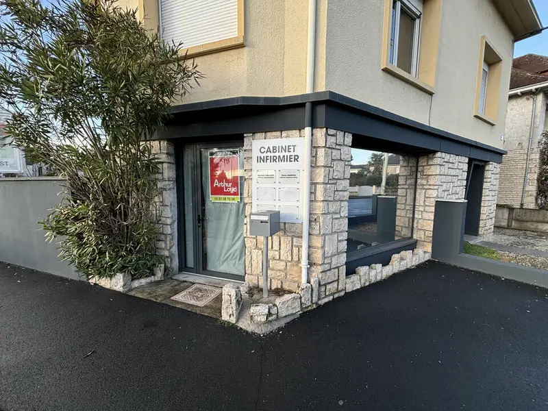 A louer Bureaux 48m² Brive-la-Gaillarde