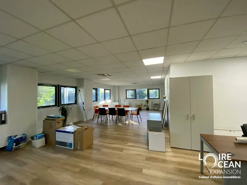 Bureau à vendre - Nantes (44300) - 124 m²