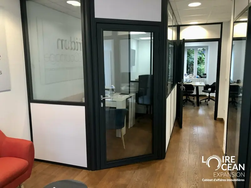 A vendre Local commercial  64m² Nantes