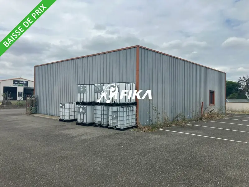 Entrepôt / Activité à vendre - Fontenilles (31470) - 800 m²
