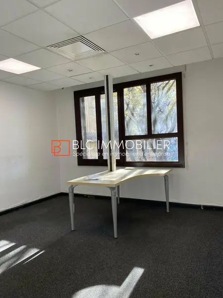Bureau à louer - Marseille 06 (13006) - 570 m² - 7 600 €/mois