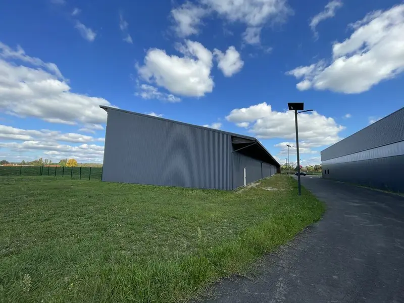 Entrepôt / Activité à louer - Roquefort (47310) - 1295 m² - 5 395 €/mois