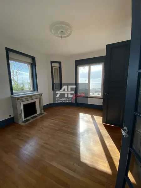 FACE MER BUREAU A LOUER à SAINT NAZAIRE 