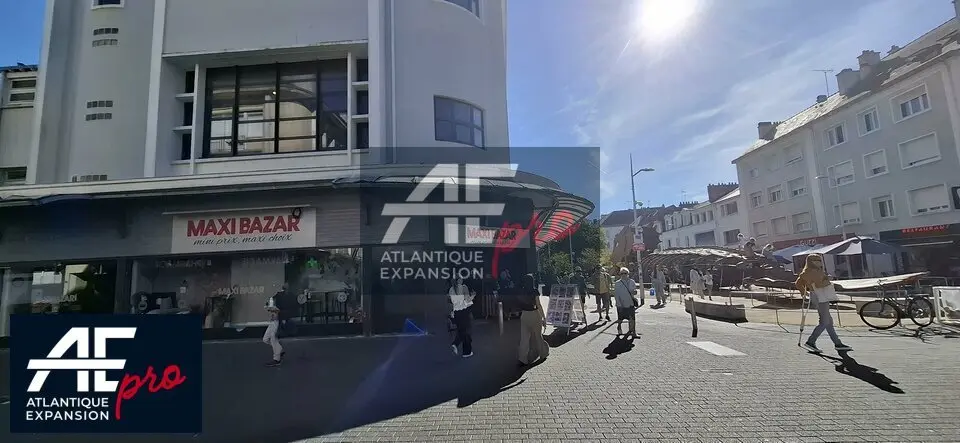 Local Commercial à louer - Saint-Nazaire (44600) - 1450 m² - 16 666 €/mois