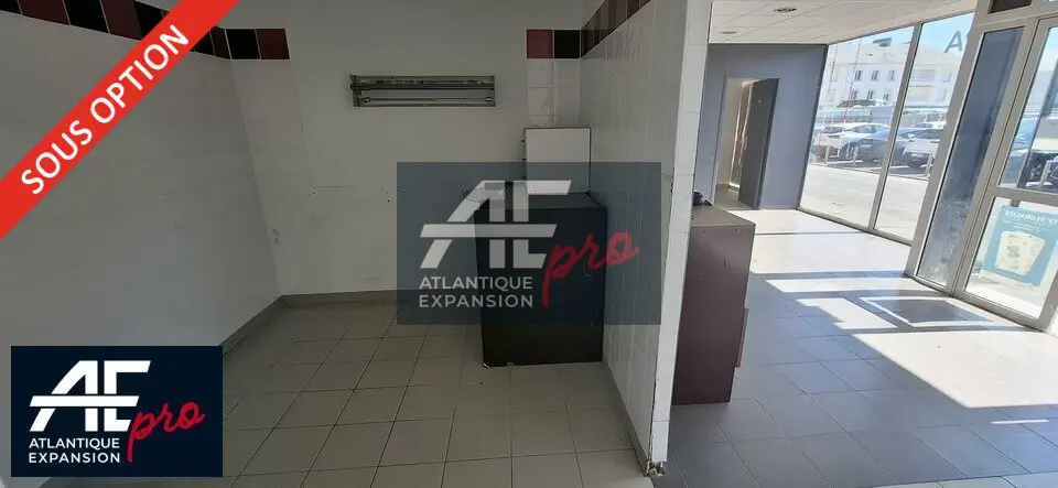 A louer Local commercial  79m² Saint-Nazaire