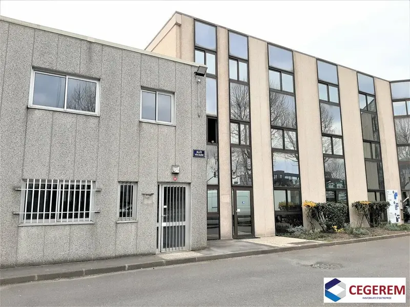 BUREAUX A LOUER A GRIGNY ZONE FRANCHE