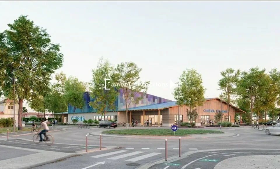 Local Commercial à louer - Biganos (33380) - 415 m² - 5 833 €/mois