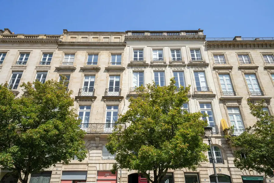 Bureau à louer - Bordeaux (33000) - 70 m² - 2 150 €/mois
