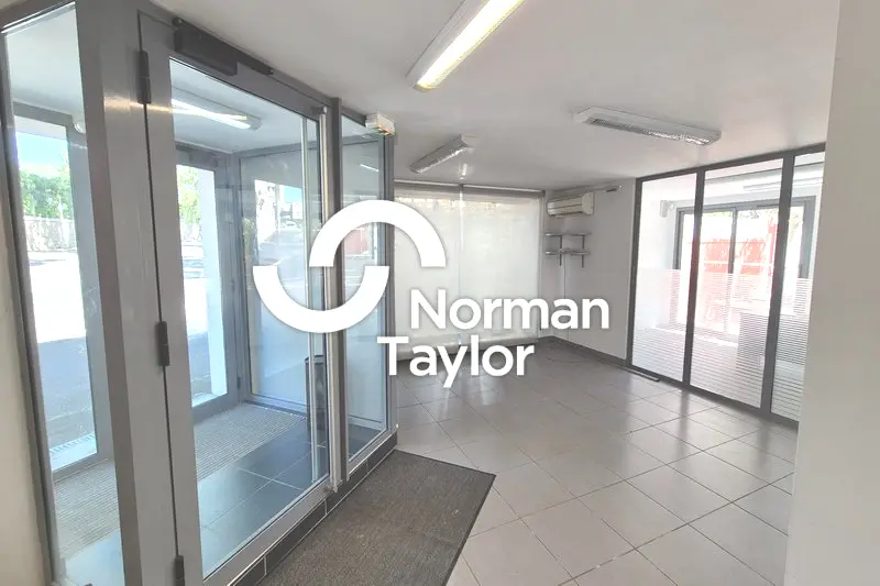 A vendre Local commercial  85m² Béziers