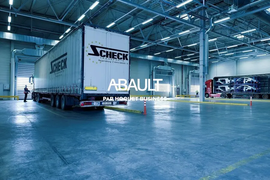 Local Commercial à louer - Toulouse (31200) - 676 m² - 5 415 €/mois