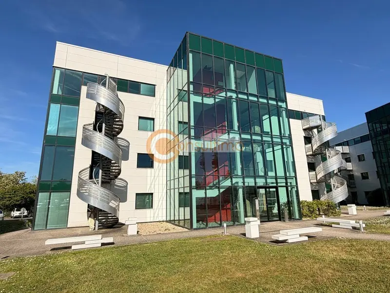 A VENDRE - 515 M² - ARTIGUES PRES BORDEAUX - ROCADE IMMEDIATE