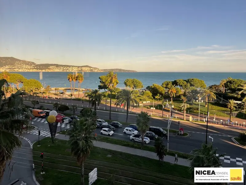 Bureau à vendre - Nice (06200) - 305 m²