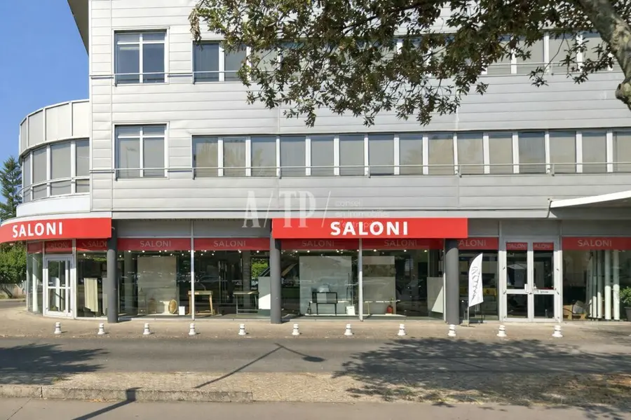 Local Commercial à louer - Mérignac (33700) - 260 m² - 5 416 €/mois
