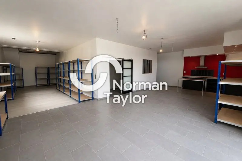 Entrepôt / Activité à louer - Gigean (34770) - 350 m² - 2 750 €/mois