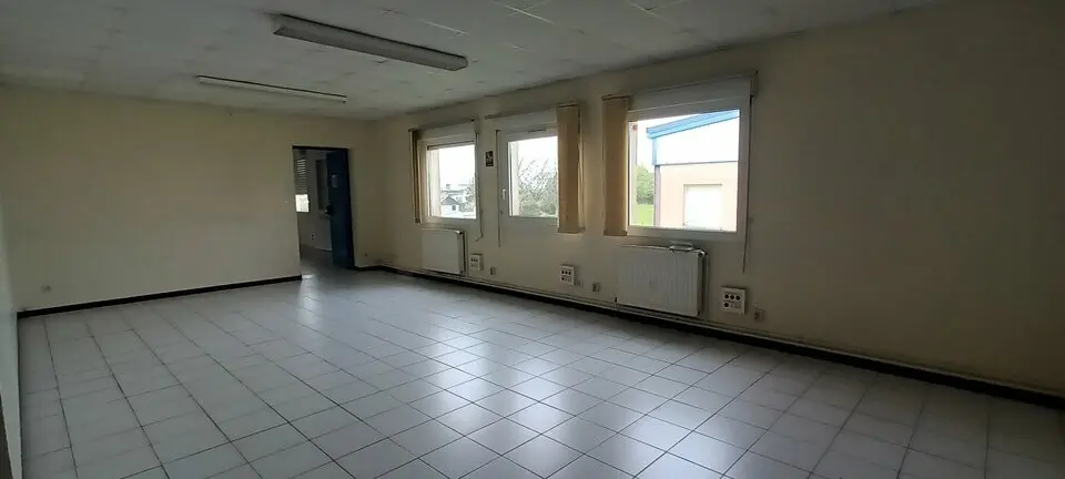Bureau à louer - La Frénaye (76170) - 467 m² - 4 089 €/mois
